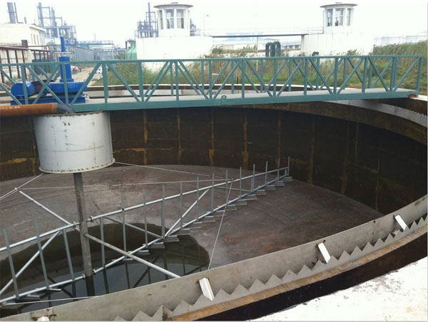 刮泥機使用現場